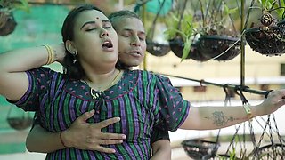 Indian BBW gets her pussy licked