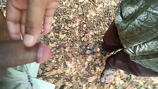 Housewife outdoor sucking cock