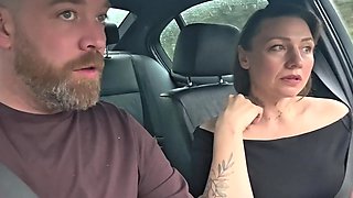 Hot amateur sex with a horny MILF that asked me for a drive!