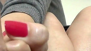 Teaseful Game with Oily Hands, JOI, Lady Victoria Valente