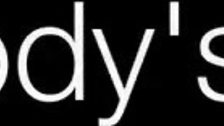 Menage a trois glamour