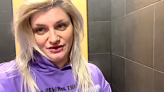 Gym Girl Public Toilet Pissing