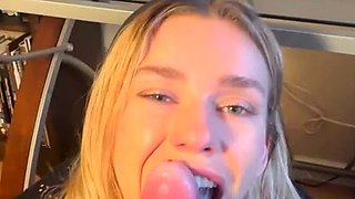 Halli N Lover Blows And Fucks Her Boss In Office Onlyfans