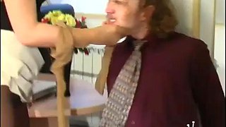 AMELIA-LA COLORADA-SENSUAL SECRETARY BELLA SHOWS UP IN NUDE BLACK PANTYHEADS DOES THERAPY ON THE BOY: Porn