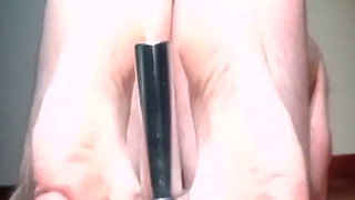 Muscular Bodybuilder Gives the Dumbbell a Filthy Footjob, M