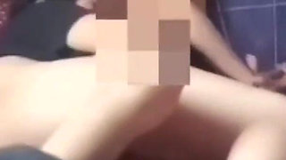 I Have Sex with My Best Friend in a Cheap Hotel