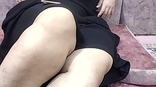 Mama Queen shares passionate solo big ass encounters
