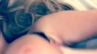 amateur girlfriend masturbating on webcam with her fingers