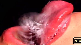 CLOSE UP Tongue and Lips BLOWJOB BEST