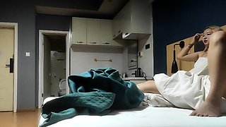 Sexy blonde amateur hidden cam HD videos