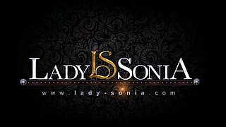 Lady Sonia spreads open wide in black nylons