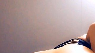 Close up amateur beauty uses her toy to masturbates