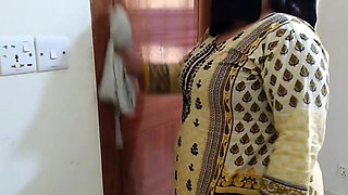 Desi Maid Gets Rough Fucked From Boss When the Office Was Empty