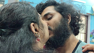 Couple lip lock romance, Malayali hot couple lip lock romance