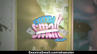 Exxxtrasmall - petite Brittany Bliss loves it aggressive