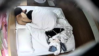 Amateur couple hidden cam