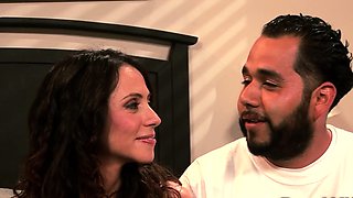Cuck Watches His Wife Ariella Ferrera Orgasm While Riding