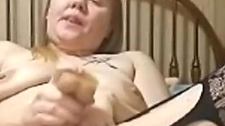 Live Dildo Sucking and Pussy Play