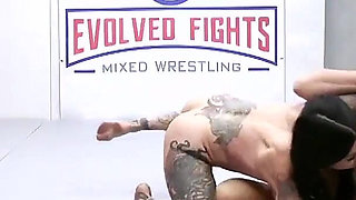 Savannah Fox Vs Jenevieve Hexxx Female Wrestling
