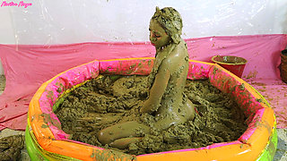 The Princess of the Mud Part Wam
