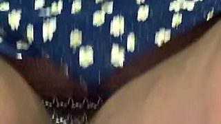 Married Woman Pays Her Boyfriend a Visit and Got Creampied