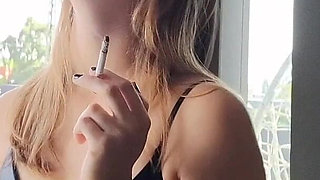 Sexy Smoking Break