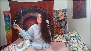 Smelling Pussy Cute Youtube Girl Loves Smoking Weed Accidental Flash Porn Fail Satire Funny Comedy