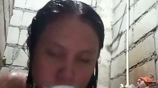 Take a bath before my husband arrives.