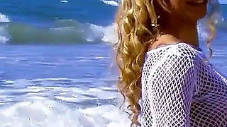 Sexy blonde MILF ginger ass fucked at beach shoot