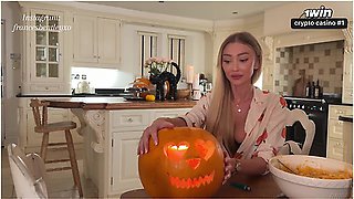 Pumpkin Gloryhole Suprise For My Stepsister Frances Bentley - Bj & Riding Til I Cum Deep Inside