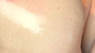 PAWG Gets Her Pussy Really Good Fucked by a Sex Machine