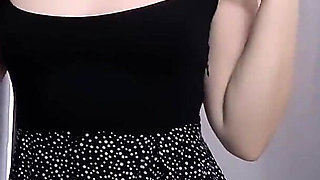 Short Hot Dance