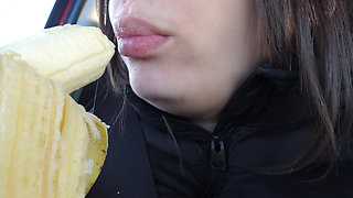 My Indian Stepsister Sucks Banana in Car and Does Mouth Fetish After Sucking Banana and Eating It