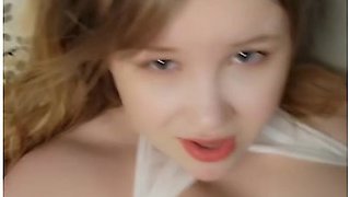 Gamer Girl In Love Me Cum In My Heart Shaped Pussy Hole Please!