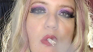 Smoking Marlboro
