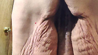 Shes a Pouring N Squirting