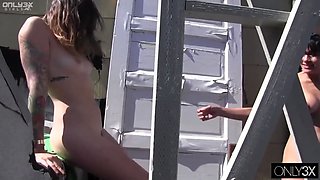 Beretta James and Missy Minks undresses her milky dress and vibes her clit