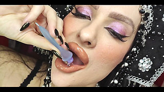 Two Princesses Mesmerize You with Their Sexy Bodies and Sticky Juicy Glossy Lipstick Kisses