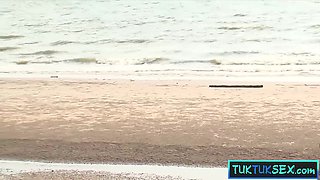 Thai teen picked up on the beach for sex