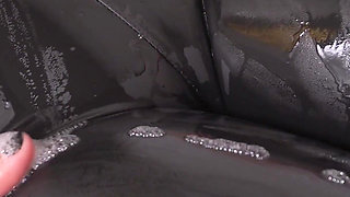 Hot Stepsis Teases Wet Camel Toe in Leather Leggings