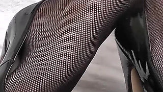Goddess of High Heels Shows off Her Extreme Patent Leather Pumps