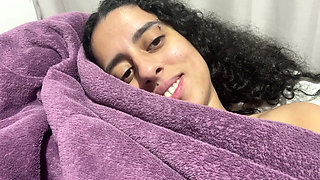 Hairy pussy Under blankets