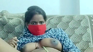 Desi Indian GF Hard Pussy Fingering and Clit Rubbing with Loud Moaning Orgasm. His Magic Finger Always Make Me Unctrolled