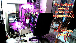 A Mature Married Camgirl's Private Show on Her Wedding Anniversary...))