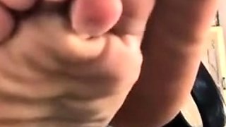 Amateur Foot Fetish Girlfriend Sucks and gives a Footjob