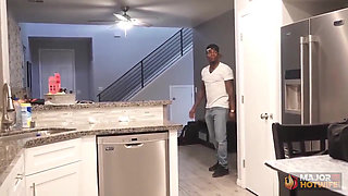 Rome Major Fucks a Hotwife at Home!!